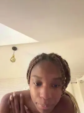 Cam4 Live Sex Cam of Emmalovance
