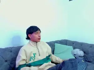 Cam4 Private Sex Chat of KroyWave