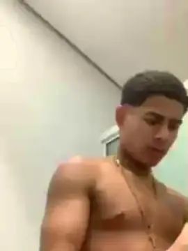 Cam4 Live Porn of MARENTO23CMM