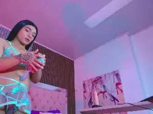 Cam4 Free Porn Cam of LUCIANA_TS_FOX