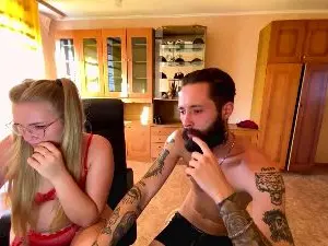 Cam4 Adult Video Chat of Mike_and_Anna