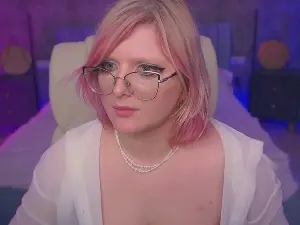 Cam4 Adult Webcam of CoolTatiss