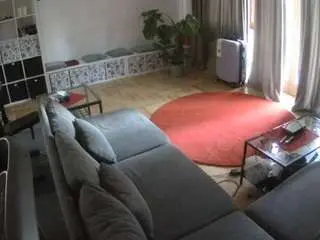 Camsoda Private Sex Chat of voyeurcam-julmodels-living-4