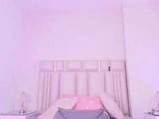 Camsoda Adult Webcams of carolina-foxx