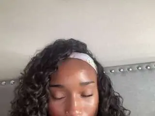 Camsoda Sex Cam of itsbombshellbarbie