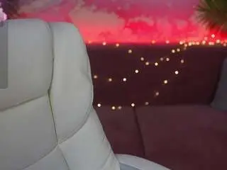 Camsoda Free Porn Cam of lindsyrawrr