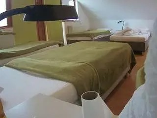 Camsoda Private Sex Chat of voyeurcam-julmodels-bed-2
