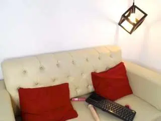 Camsoda Watch Live Sex Cams of bellacurvy-1