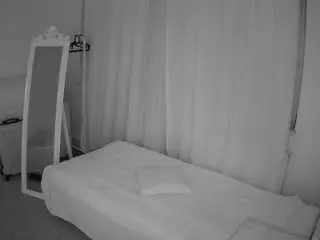 Camsoda Watch Live Sex Cams of voyeurcam-julmodels-reallife-3