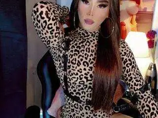 Camsoda Nude Webcam of anaiisvelvet