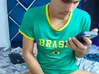 Camsoda Nude Webcam of edwinboys