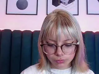 Camsoda Live Sex Cam of velori-fg