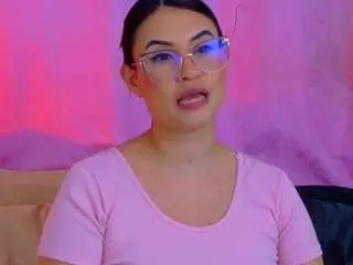 Camsoda Watch Live Sex Cams of keelly-richaardson1