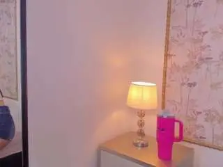 Camsoda Live Sex of mia-collins96