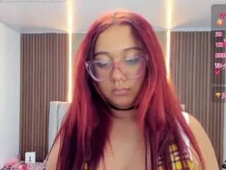 Camsoda Sex Cam of madyrowan