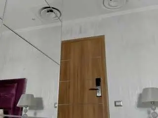 Camsoda Watch Live Sex Cams of moon-shard