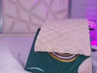 Camsoda Free Live Porn of kenda-ll