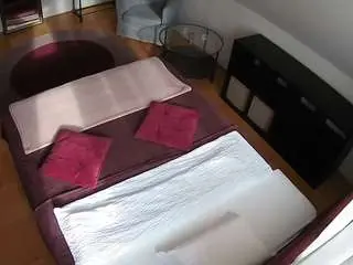 Camsoda Free Live Porn of voyeurcam-julmodels-whitebed-2
