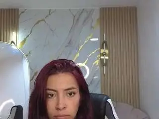 Camsoda Free Live Porn of laura-b