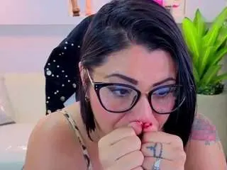 Camsoda Adult Video Chat of angele-roux-tp