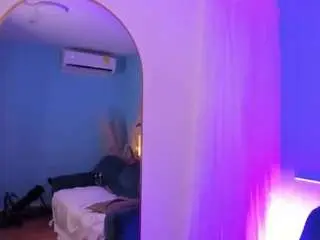 Camsoda Sex Cam of nicki-rippertton