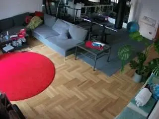 Camsoda Adult Webcam of voyeurcam-julmodels-living-2