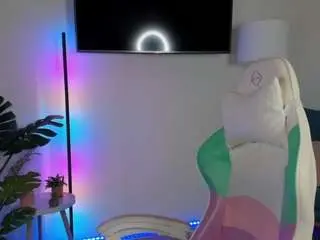 Camsoda Live Porn of kira-moonnn
