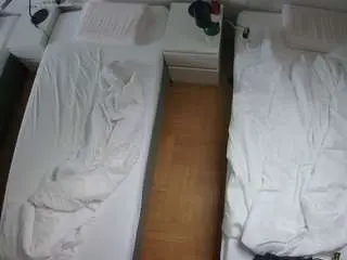Camsoda Adult Webcam of voyeurcam-julmodels-bed-5