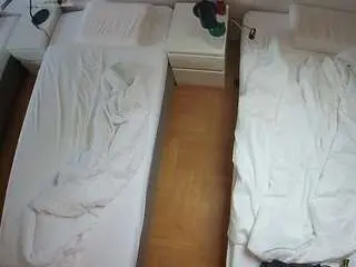 Camsoda Adult Webcam of voyeurcam-julmodels-bed-5