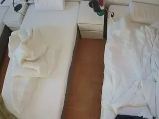 Camsoda Live Sex of voyeurcam-julmodels-bed-5