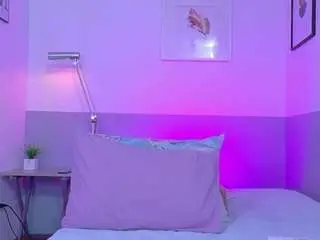 Camsoda Best Webcam of littlee-emily