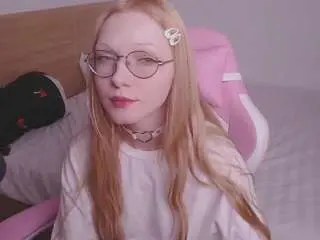 Camsoda Nude Webcam of cut1ecut1e