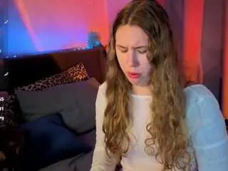 Camsoda Private Sex Chat of elsiee-cuttiess