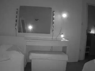 Camsoda Best Webcam of voyeurcam-julmodels-living-6