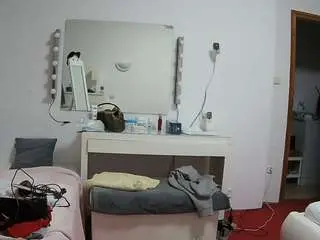 Camsoda Sex Chat of voyeurcam-julmodels-living-6
