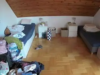 Camsoda Live Porn of voyeurcam-julmodels-greybed-3