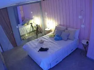 Camsoda Watch Live Sex Cams of voyeurcam-casa-salsa-bedroom-2