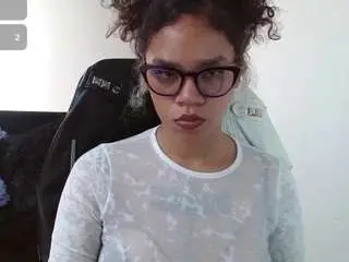 Camsoda Nude Webcam of canela-s1