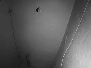 Camsoda Free Porn Cam of voyeurcam-jb-shower-1