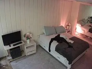 Camsoda Watch Live Sex Cams of voyeurcam-casa-salsa-bedroom-5