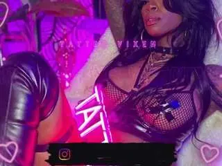 Camsoda Adult Webcams of iamtattedqueen