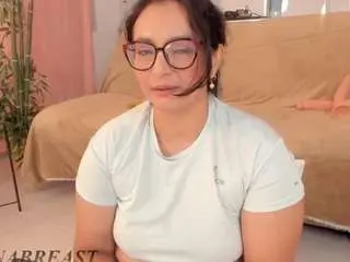 Camsoda Best Webcam of ivannabreast1