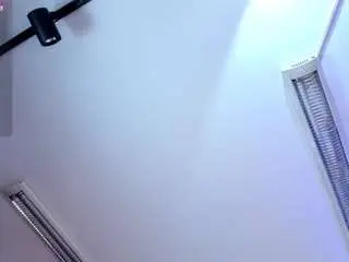Camsoda Free Porn Cam of saracorraless