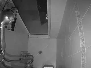 Camsoda Sex Chat of voyeurcam-baileybase-shower