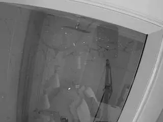 Camsoda Sex Chat of voyeurcam-casa-salsa-bathroom-12
