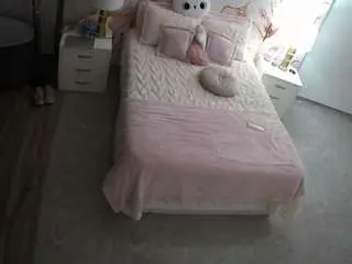 Camsoda Adult Video Chat of voyeurcam-casa-salsa-bedroom-6
