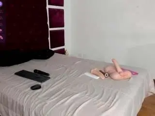 Camsoda Live Sex Cam of rossmildrey