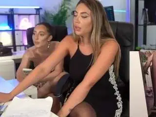 Camsoda Free Live Porn of babesgoeswild