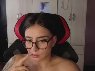 Camsoda Free Porn Cam of andrea-jones11