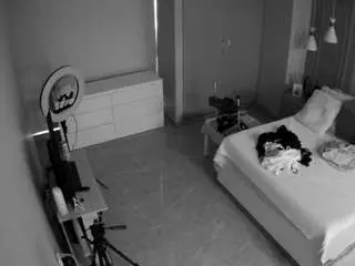 Camsoda Live Sex Cam of voyeurcam-casa-salsa-bedroom-12